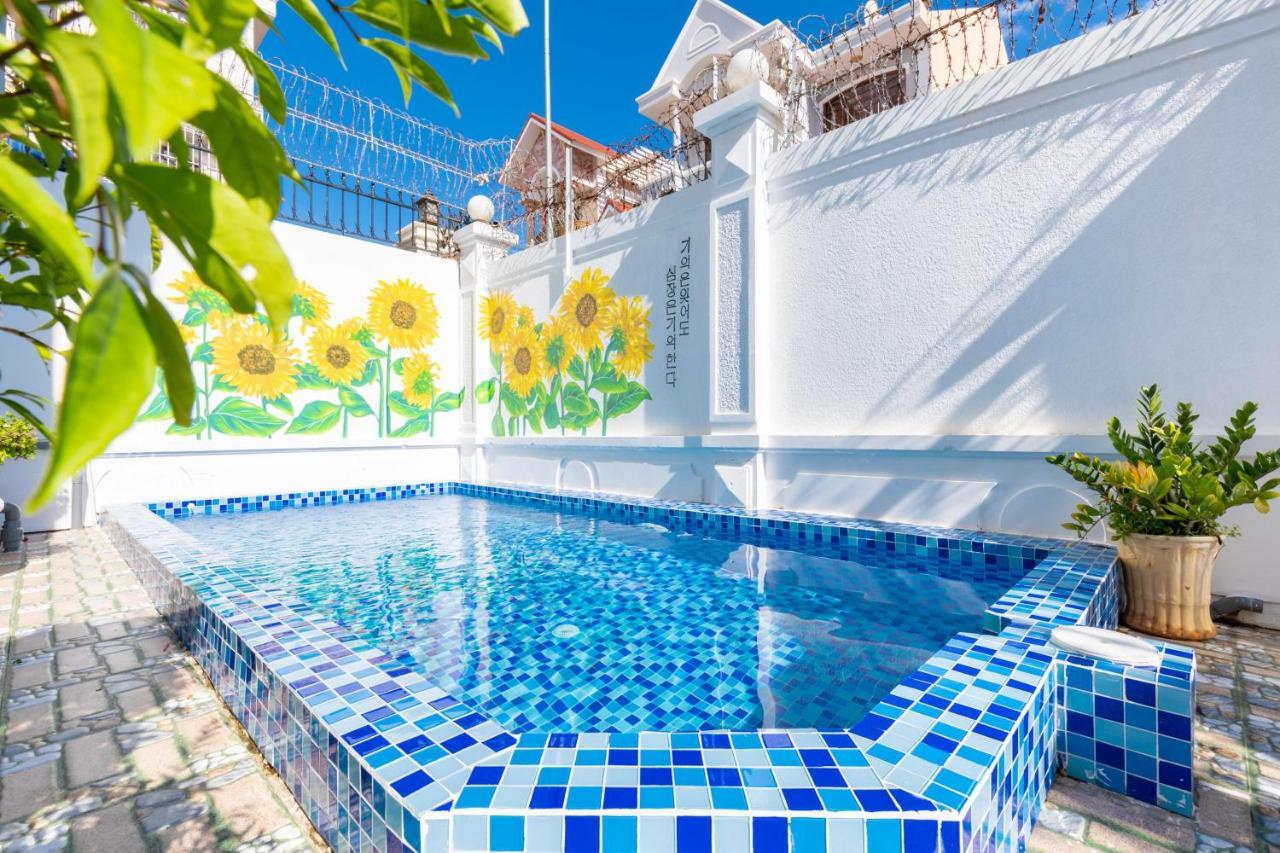 Palm Villa 3 - 5Bedrooms In Center Vungtau Вунгтау Екстер'єр фото